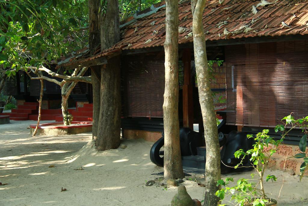 Arakkal Heritage Mararikulam Eksteriør bilde