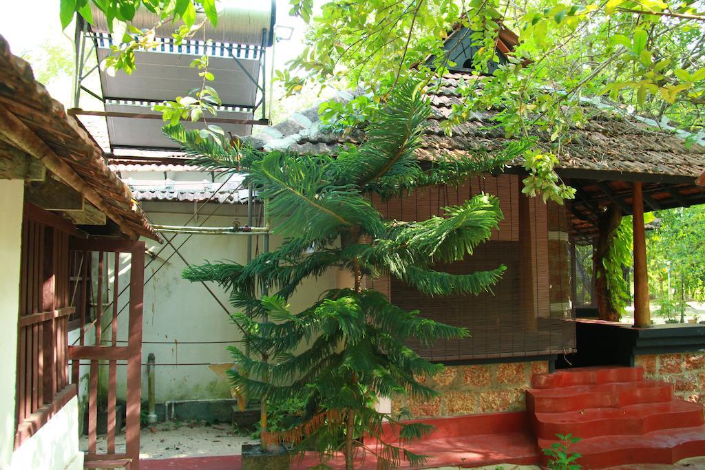 Arakkal Heritage Mararikulam Eksteriør bilde